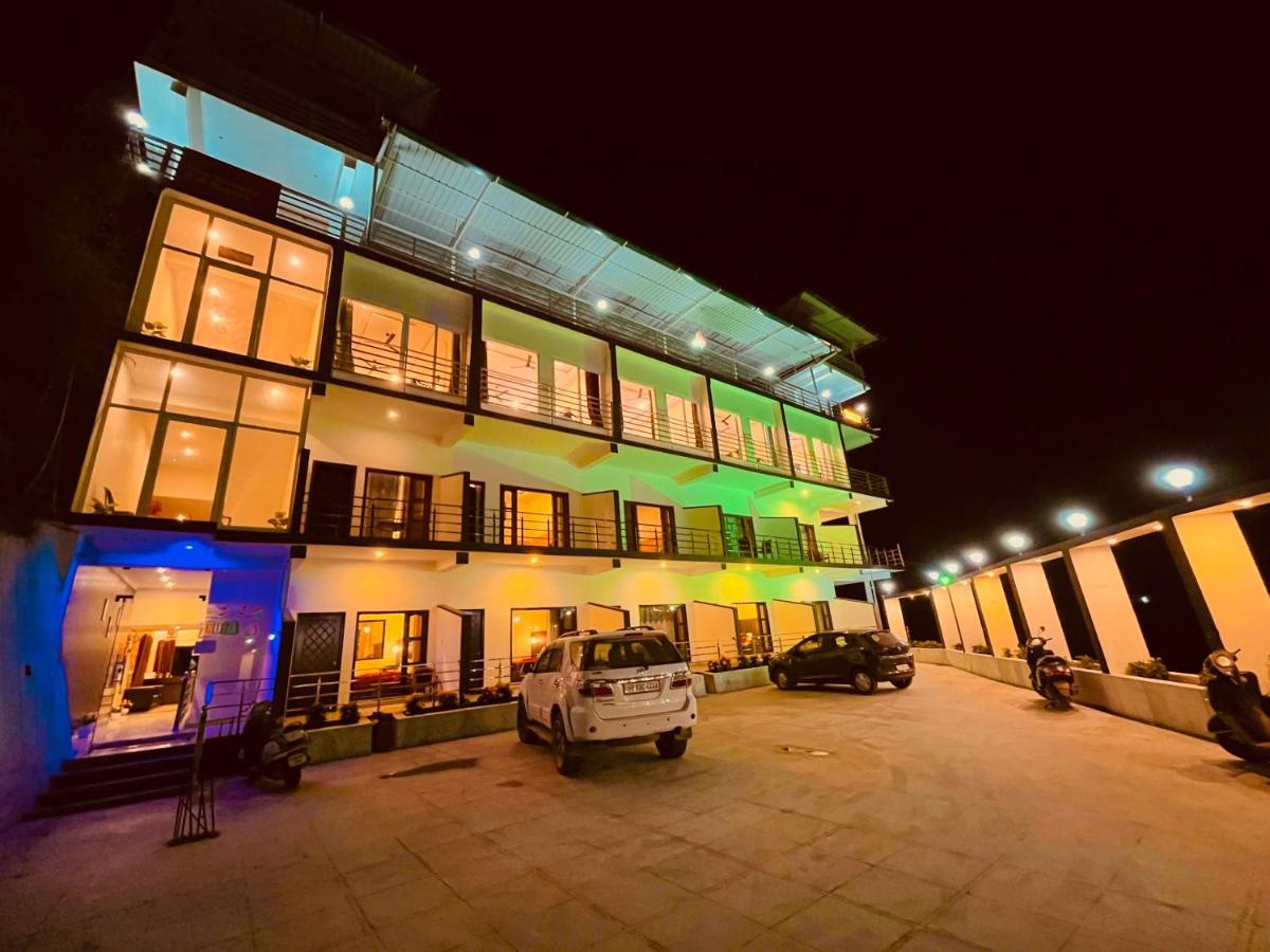 Hotel Kempty - A Boutique Hotel, Mussoorie Bagian luar foto