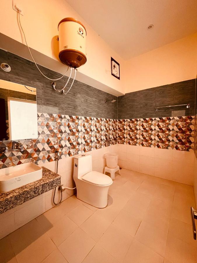 Hotel Kempty - A Boutique Hotel, Mussoorie Bagian luar foto